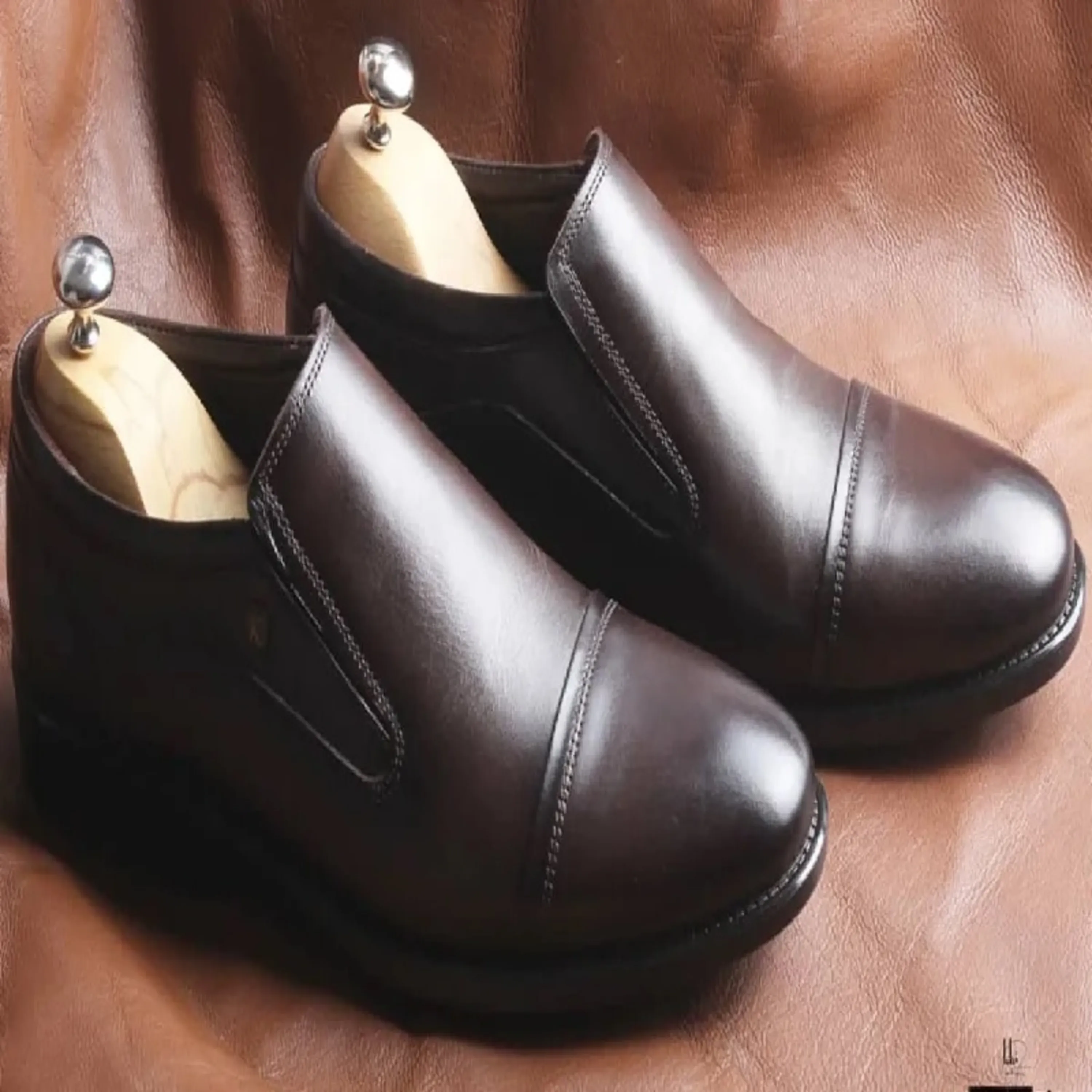 کفش چرم مجلسی مردانه 097 کفش چرم مجلسی مردانه 097